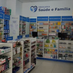 Interior loja drogaria farmacia