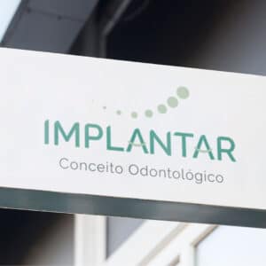 Fachada Implantar