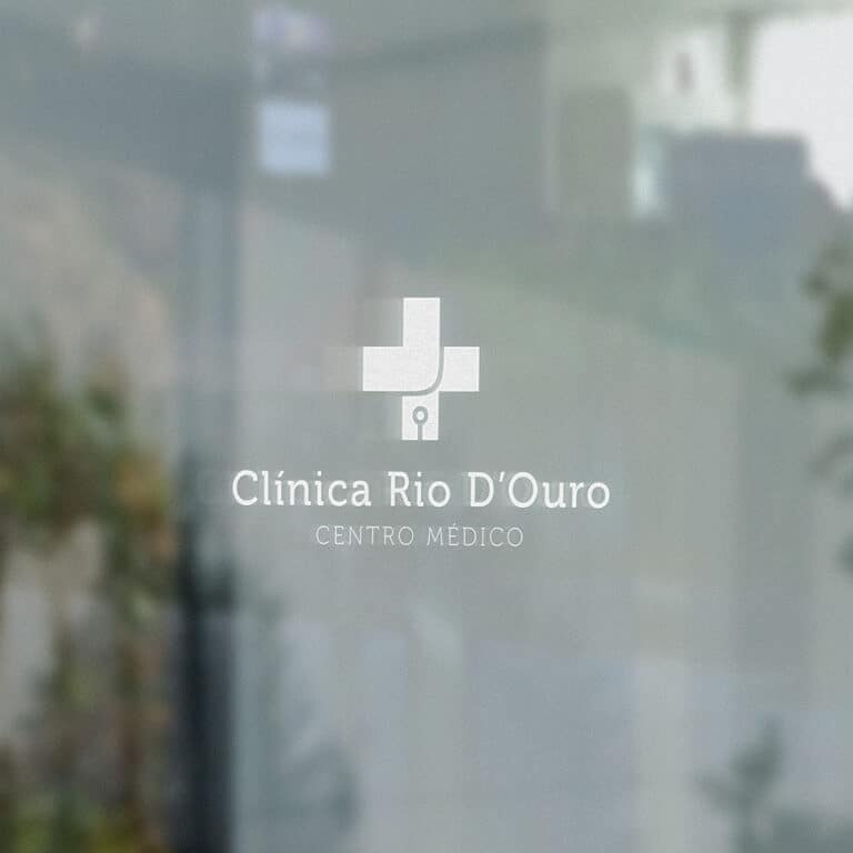 Porta Logo Clínica Médica